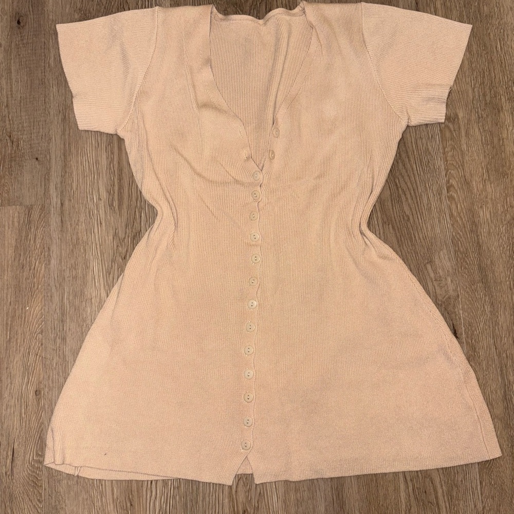 Beige Button-Down Short Sleeve Dress